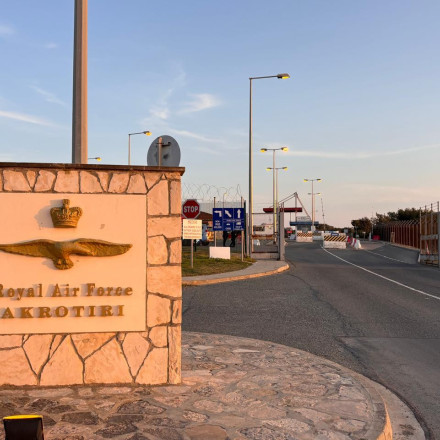 Ρωσικό αποτύπωμα στο drone που χτύπησε τη βάση στο Ακρωτήρι - Ερωτήματα για τον ρόλο της Μόσχας