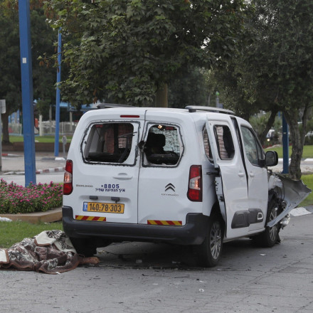 Πόλεμος στο Ισραήλ: Τρομοκράτες της Χαμάς σκοτώνουν εν ψυχρώ όσους τρέχουν να γλιτώσουν [vid]