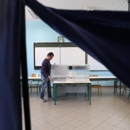 Αυτοδιοικητικές Εκλογές: Τρεις συλλήψεις στην Καρδίτσα για δωροδοκία ψηφοφόρων – Αναζητούνται άλλα 4 άτομα