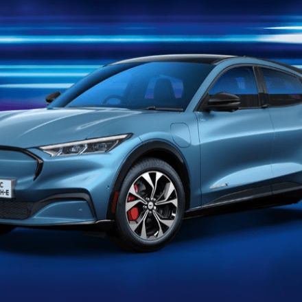 Ford Mustang Mach-E: 8 χρόνια εγγύηση και 4 χρόνια δωρέαν σέρβις