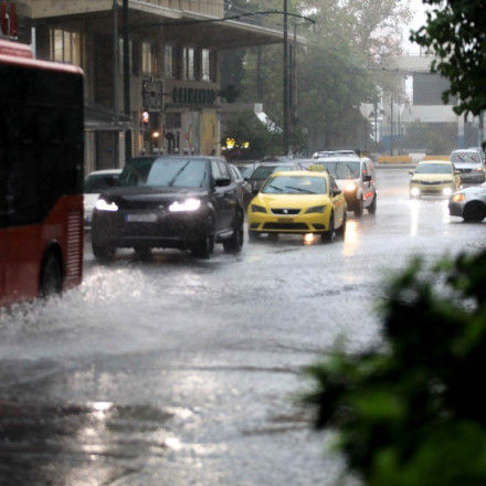 Ο καιρός την Τετάρτη: Έρχονται ισχυρές βροχές