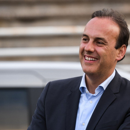 Δημοτικές εκλογές 2023: «Τυφώνας» Παπανικολάου στη Γλυφάδα – 81,97% στα πρώτα αποτελέσματα