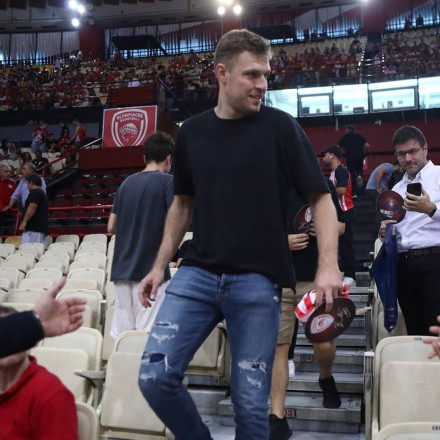 Βεζένκοφ: «Το Σακραμέντο είναι ήσυχο, σαν μεγάλο χωριό. Αισθάνομαι υπέροχα»