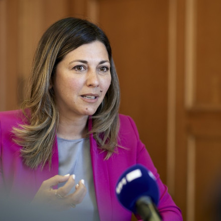 Σοφία Ζαχαράκη: Πρόγραμμα με στόχο τη διεύρυνση του αποθέματος των κατοικιών και  μείωσης των ενοικίων σχεδιάζει η κυβέρνηση