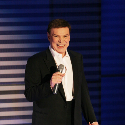 Γιώργος Μαρίνος: Η αδημοσίευτη φωτογραφία του με Τζένη Καρέζη και Κώστα Καζάκο