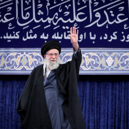 Πώς το Ισραήλ παγίδευσε τον Χαμενεΐ και τον χτύπησε με πυραύλους από το διάστημα