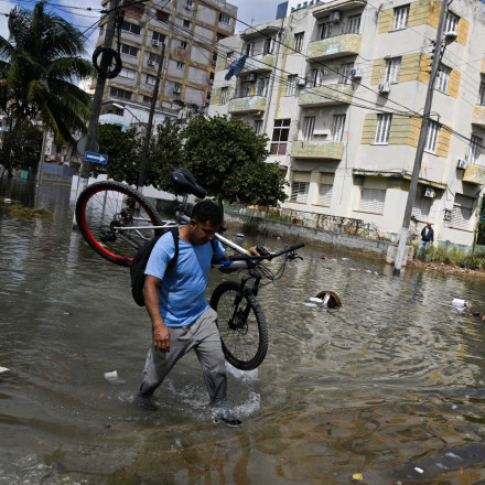 Από τους πιο θερμούς στην ιστορία ο Φεβρουάριος 2026 - Ακραίες βροχές στην Ευρώπη