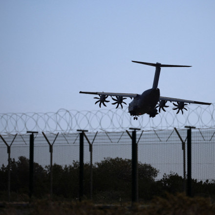 Βρετανία: Τύπου Shahed το drone στο Ακρωτήρι - Στέλνουμε ελικόπτερα Wildcat στην Κύπρο