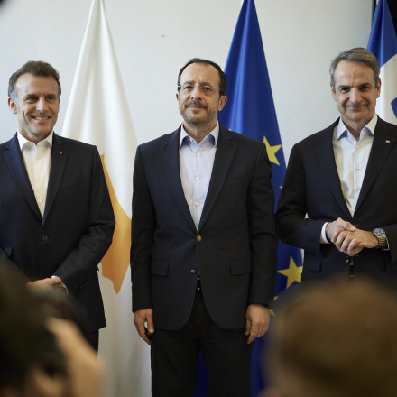 Οι δηλώσεις Κυριάκου Μητσοτάκη , Εμανουέλ Μακρόν και Νίκου Χριστοδουλίδη από την Κύπρο