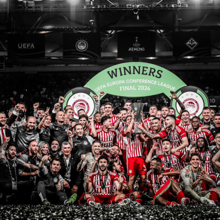 Θρίαμβος, νίκη, (101 χρόνια) Ολυμπιακός