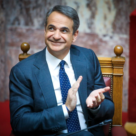 Το μήνυμα Μητσοτάκη για ισότητα, εργασία και προστασία από τη βία