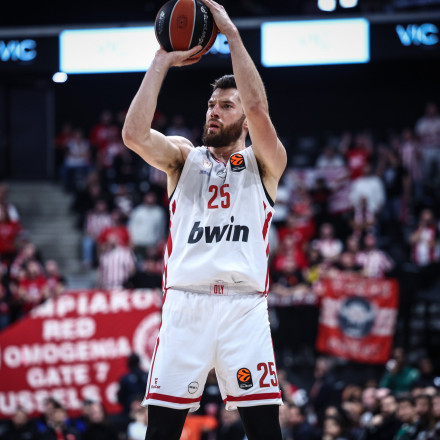 Παρί - Ολυμπιακός 87-104: Θρύλος πιο ψηλός κι απ' τον Πύργο του Άιφελ