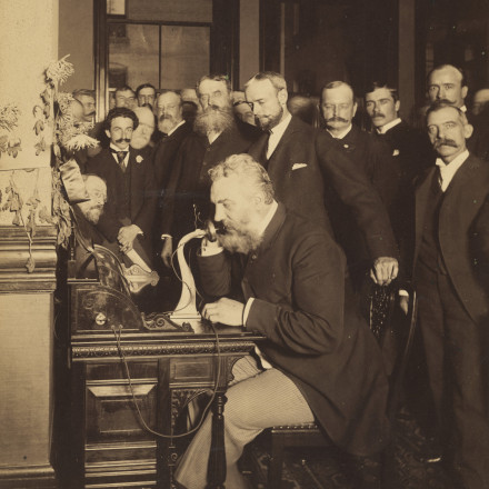 Η αλήθεια για το ποιος ήταν ο εφευρέτης του τηλεφώνου