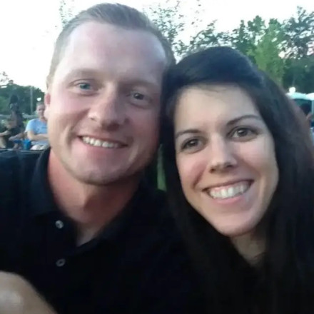 Σύζυγος του δασκάλου που πέθανε μετά από φάρσα των μαθητών του: «Αποσύρετε τις κατηγορίες»