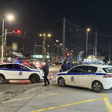 ΕΛΑΣ: Πώς εκπαιδεύονται οι οδηγοί και τα πληρώματα περιπολικών σε σενάρια υψηλού κινδύνου
