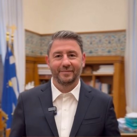 Ανδρουλάκης στο TikTok: «Χρειαζόμαστε μια κοινωνία που στηρίζει τις γυναίκες κάθε μέρα»