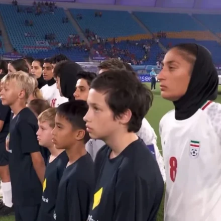 Εθνική γυναικών του Ιράν: Από «προδότριες» σε «ομήρους» - Η κίνηση της Αυστραλίας που σώζει ζωές