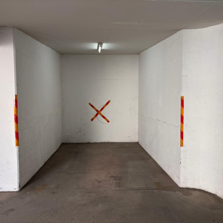 Ο FLASH στην Κύπρο: Αυτοσχέδια καταφύγια - Δείτε την εφαρμογή στο κινητό και το σακίδιο επιβίωσης