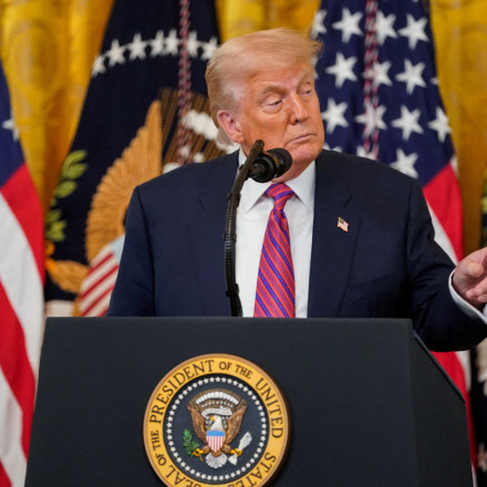 Ο Τραμπ πιστεύει ότι το Ιράν βρίσκεται «στα πρόθυρα της παράδοσης»