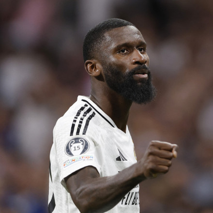 Απίστευτη δήλωση του Ρούντιγκερ για τη γονατιά στον Ρίκο: «Αν ήθελα δε θα μπορούσε να σηκωθεί» (vid)