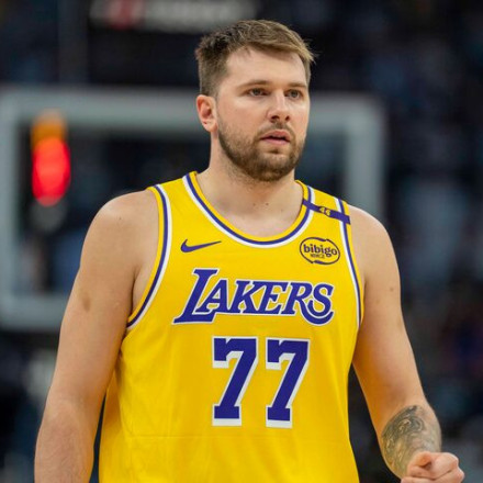 Λος Άντζελες Λέικερς: Από το «Mamba Mentality» στη νέα εποχή του Ντόντσιτς