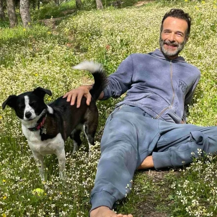 Ευθυμιάδης: Το Dolce Vita δεν ήταν αποδεκτό - Γυναίκες φώναζαν «δεν ντρέπεσαι που φιλάς τη μεγαλύτερη;»