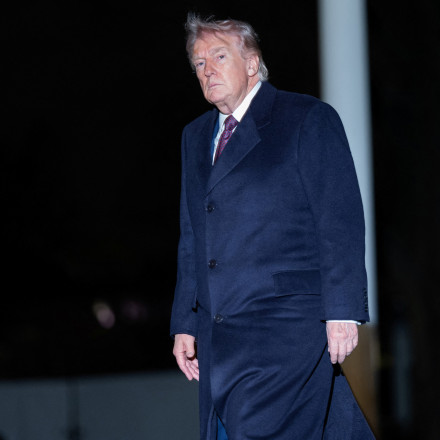 Axios: Στο τραπέζι ο διεθνής «Συνασπισμός του Ορμούζ» από τον Τραμπ και η κατάληψη του νησιού Χαργκ