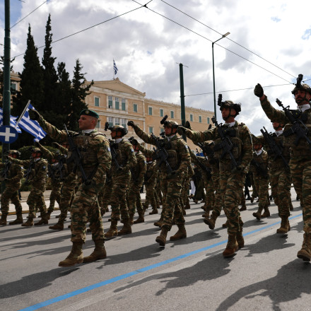 Κινδυνεύει άραγε το στράτευμα από τον... προσωπικό αριθμό;