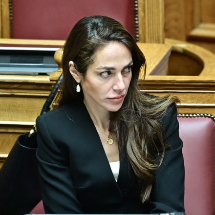 Μιχαηλίδου: Ψηφιακές δεξιότητες για 6.500 πολίτες - Έως 500 ευρώ στις «Νταντάδες της Γειτονιάς»