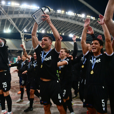 Καλαμάτα - Ηρακλής 1-0: Υπερπρωταθλήτρια η «Μαύρη Θύελλα»