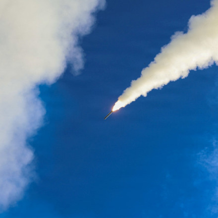 ΗΠΑ και Ισραήλ χτύπησαν πυρηνικό αντιδραστήρα στο κεντρικό Ιράν