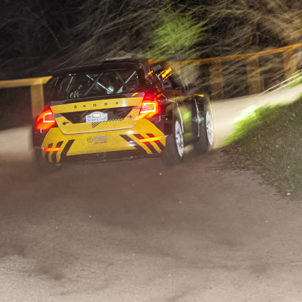 Ράλλυ Λαμίας 2026: Προβάδισμα από νωρίς για τους Αναπολιοτάκη-Τσιούκα