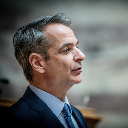 ΟΠΕΚΕΠΕ: Το σήμα Μητσοτάκη προς τρία μέτωπα και το ρίσκο με το ασυμβίβαστο
