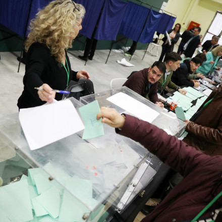 Καταμέτρηση σε «ώρα ΠΑΣΟΚ»