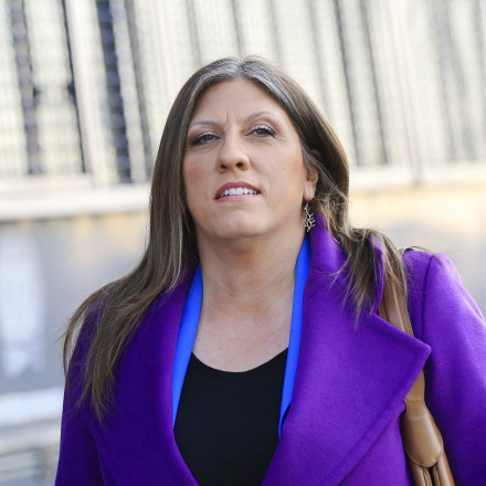 Η Ζωή έκανε δήλωση 16 λεπτών και 42 δευτερολέπτων (άλλη μια δημοσκόπηση και πάμε για 60λεπτο)