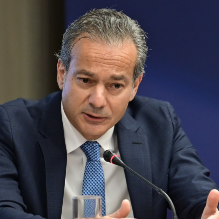 Σε συνθήκες πίεσης το ελληνικό εμπόριο: Προειδοποιήσεις και προτάσεις από τον Σταύρο Καφούνη