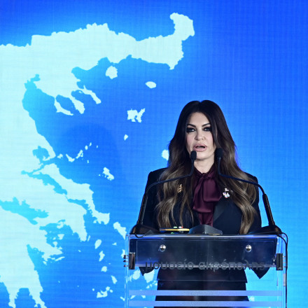 Κίμπερλι Γκίλφοϊλ για LNG: «Αυξάνουμε τις ροές από τις ΗΠΑ μέσω Ελλάδας προς Ευρώπη και Ουκρανία»