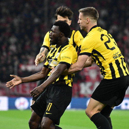 Ολυμπιακός - ΑΕΚ 0-1: «Κιτρινόμαυρη» δήλωση τίτλου στο Φάληρο