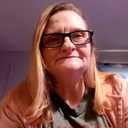 5 μήνες φυλακή από λάθος της AI: 50χρονη στις ΗΠΑ συνελήφθη για απάτη σε πολιτεία που δεν έχει πάει