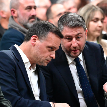 ΠΑΣΟΚ: Κοντά στο 65% το μπλοκ Ανδρουλάκη στην ΚΕ - Οι πρώτοι στις ομάδες Δούκα και Γερουλάνου