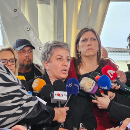 Ξέσπασμα Ντόλκα μετά την δίκη για τα Τέμπη: «Δεν είστε άντρες με παντελόνια - Ελάτε να δικαστείτε»