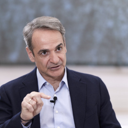 Μητσοτάκης: Τέλος στα «ψηφιακά σκουπίδια» για παιδιά κάτω των 15 – Τα 3 βήματα «φραγής» στα social