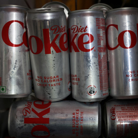 Γιατί η Diet Coke εξαφανίζεται από τα ράφια στην Ινδία
