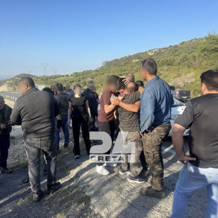 Σκηνές τραγωδίας στο σημείο που βρέθηκε νεκρή η 43χρονη Ελευθερία: Ξέσπασαν σε λυγμούς τα παιδιά της