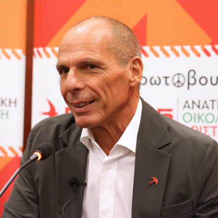 H επιστολή Βαρουφάκη στον ΣΚΑΪ για το ντοκιμαντέρ - «Κίτρινη τηλεοπτική δημοσιογραφία»