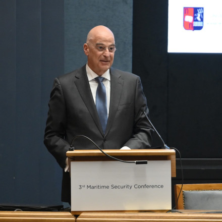 «Πρωτοετής φοιτητής θα είχε αποτύχει, θα προκαλούσε γέλια»-Κεραυνοί Δένδια για τις τουρκικές θέσεις