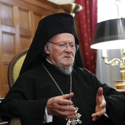Στη Βουλή ο Οικουμενικός Πατριάρχης Βαρθολομαίος - Ιστορική ομιλία στην Ολομέλεια