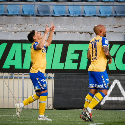 Βαθμολογία Super League: Ζωντανός και με φόρα ο Αστέρας AKTOR, έπιασε τον Πανσερραϊκό, ουραγός η ΑΕΛ