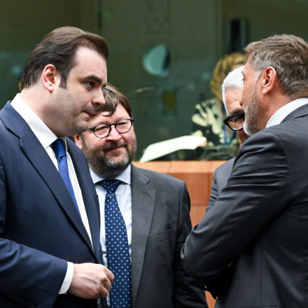 Πιερρακάκης: Πιερρακάκης: «Η Ευρώπη πρέπει να κινηθεί πιο γρήγορα σε ψηφιακό ευρώ, άμυνα και ΑΙ»