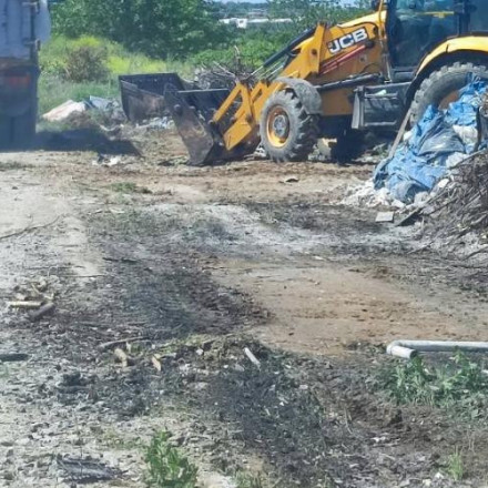 Θεσσαλονίκη: Παράνομες χωματερές στη Θέρμη – 240 τόνους ογκώδη μάζεψε ο δήμος
